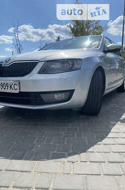 Универсал Skoda Octavia 2013 в Виннице