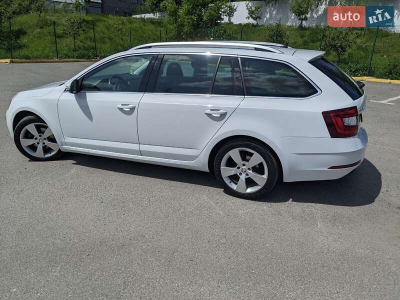 Універсал Skoda Octavia 2017 в Ужгороді