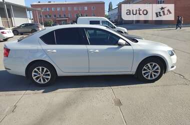 Лифтбек Skoda Octavia 2017 в Полтаве