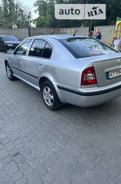 Лифтбек Skoda Octavia 2000 в Ивано-Франковске