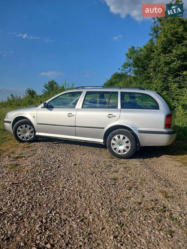 Універсал Skoda Octavia 2006 в Івано-Франківську