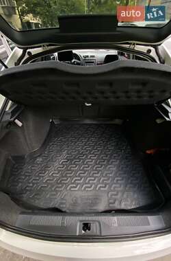 Ліфтбек Skoda Octavia 2012 в 