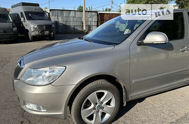 Лифтбек Skoda Octavia 2012 в Покровске