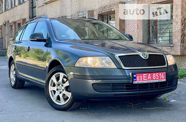 Універсал Skoda Octavia 2011 в Кременчуці