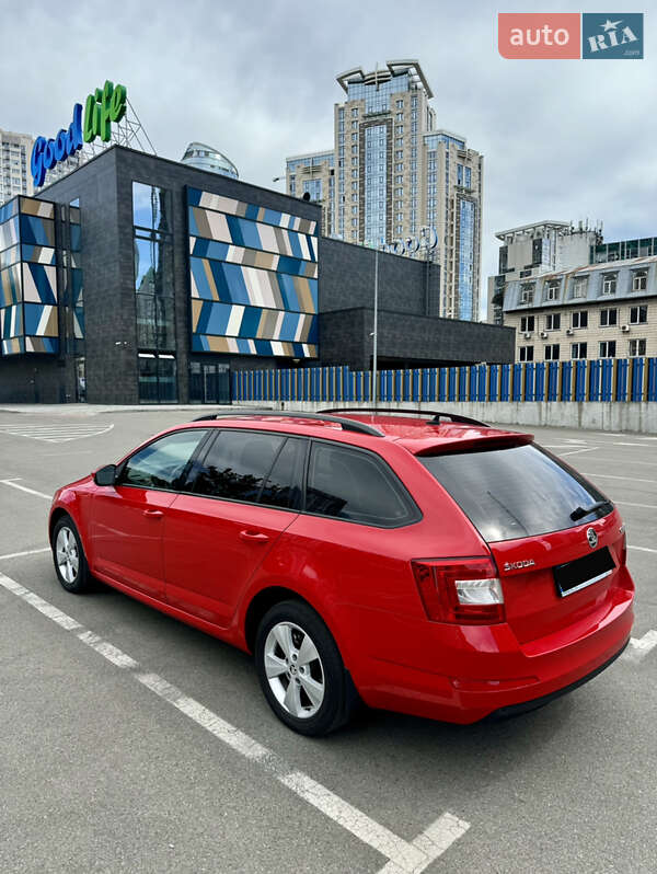 Универсал Skoda Octavia 2016 в Киеве