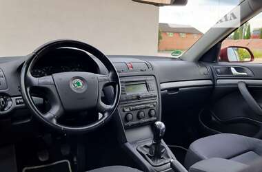 Универсал Skoda Octavia 2005 в Виннице