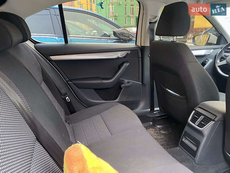 Ліфтбек Skoda Octavia 2015 в Києві