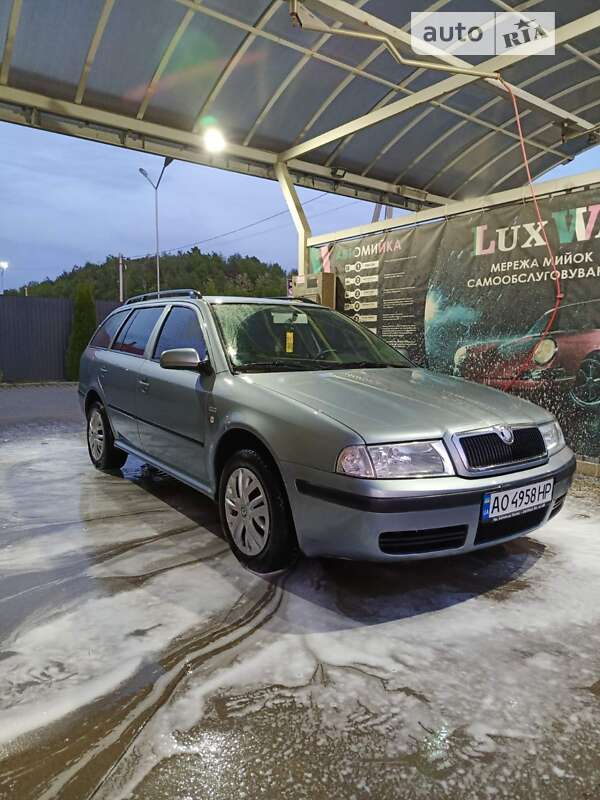 Універсал Skoda Octavia 2004 в Іршаві