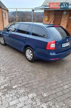 Універсал Skoda Octavia 2012 в 