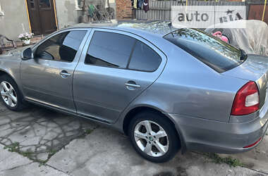 Лифтбек Skoda Octavia 2012 в 