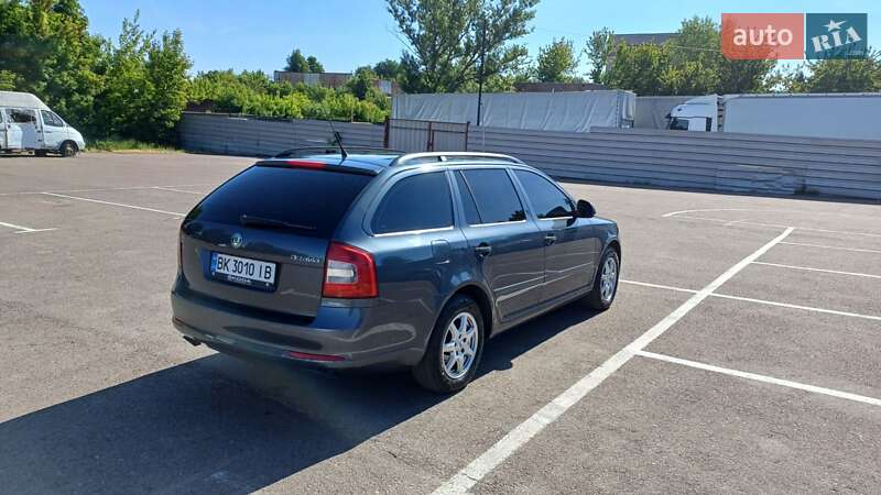 Универсал Skoda Octavia 2009 в Ровно