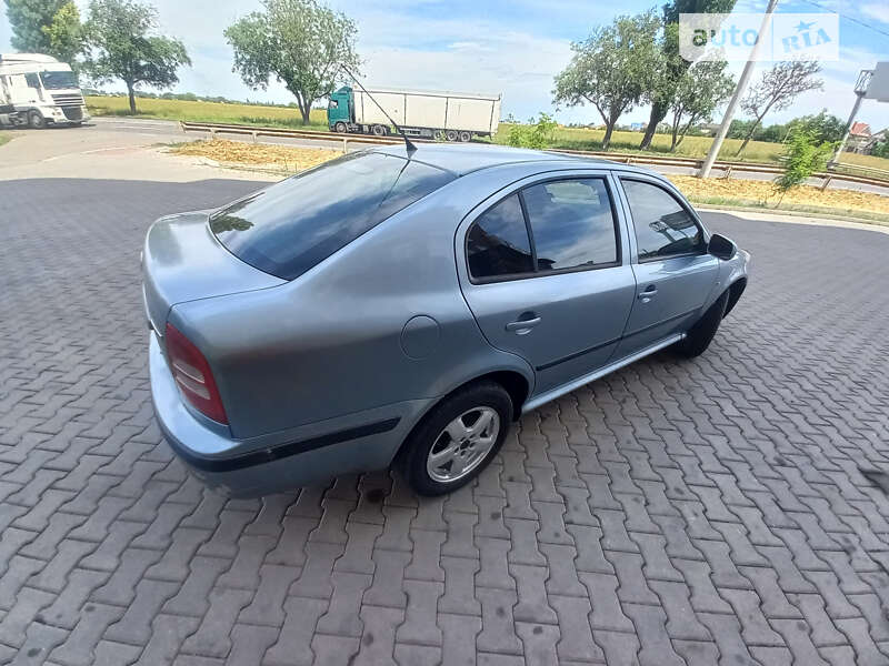 Ліфтбек Skoda Octavia 2003 в Одесі