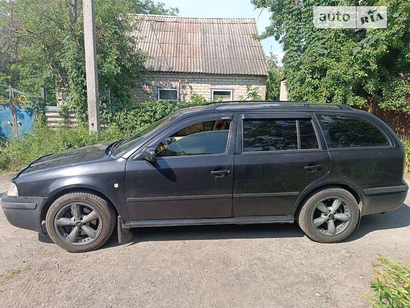 Універсал Skoda Octavia 2006 в Дніпрі