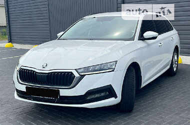 Skoda Octavia 2021