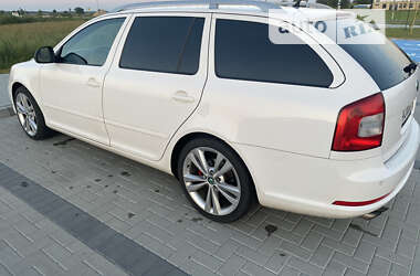 Універсал Skoda Octavia 2012 в Луцьку