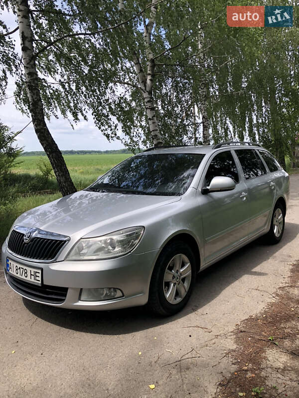 Универсал Skoda Octavia 2011 в Виннице