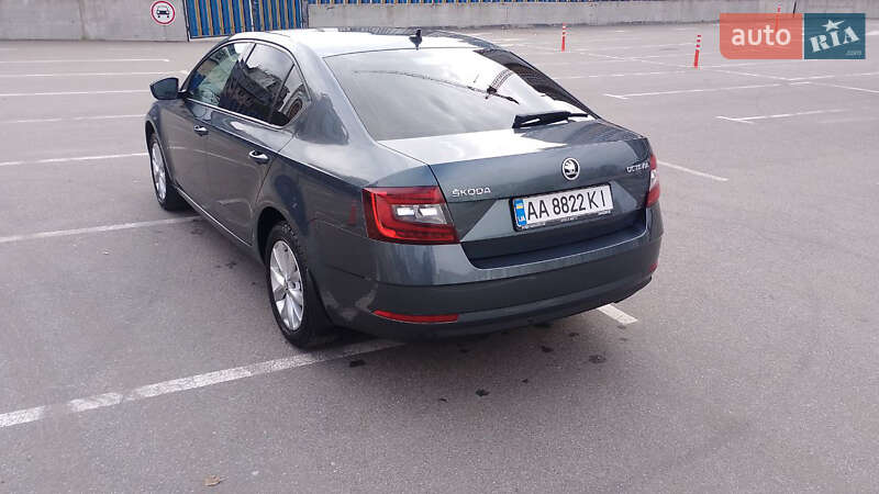 Лифтбек Skoda Octavia 2019 в Киеве