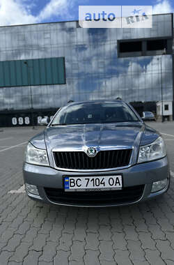 Skoda Octavia 2012 Skoda Octavia 2012