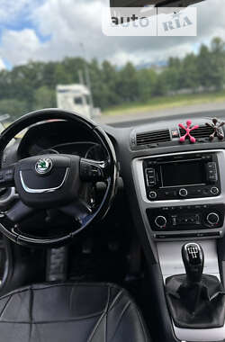 Універсал Skoda Octavia 2012 в 