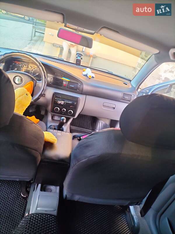 Лифтбек Skoda Octavia 2004 в Тлумаче