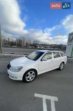 Универсал Skoda Octavia 2010 в Сквире