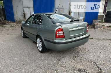 Ліфтбек Skoda Octavia 2003 в Сумах