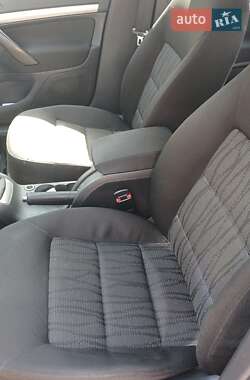 Лифтбек Skoda Octavia 2010 в 
