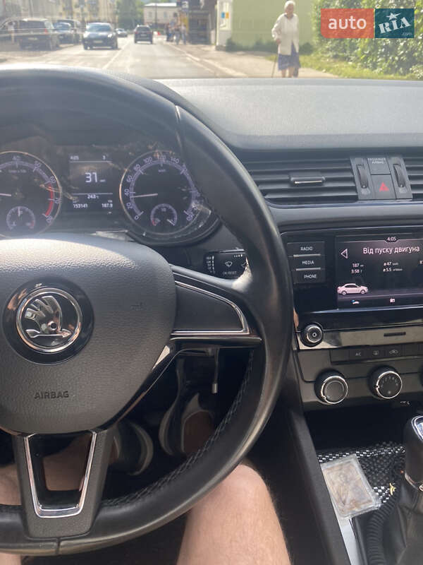 Лифтбек Skoda Octavia 2020 в Бориславе