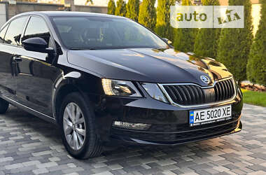 Ліфтбек Skoda Octavia 2020 в Кам'янському