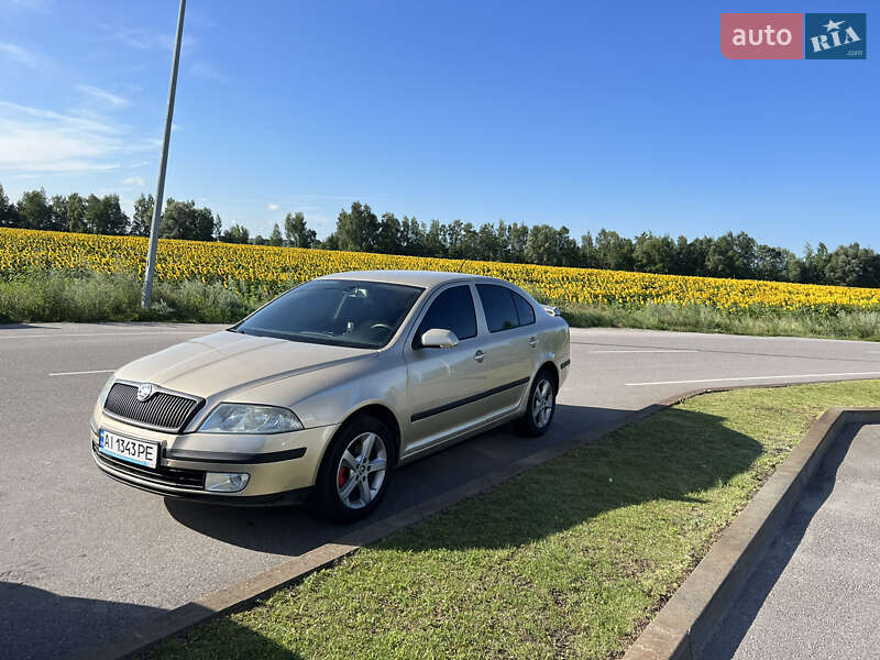 Ліфтбек Skoda Octavia 2005 в 