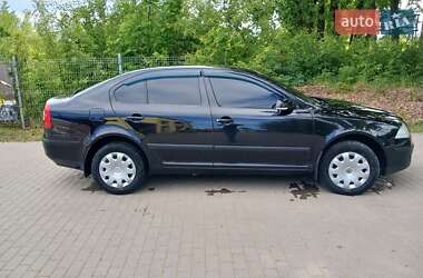 Лифтбек Skoda Octavia 2006 в 