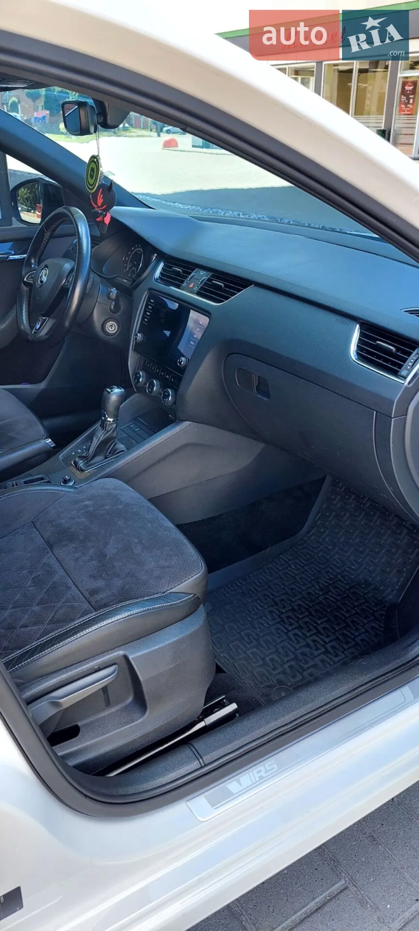2017 Skoda Octavia - мініатюра 14