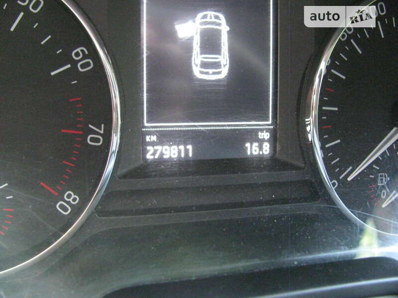 Універсал Skoda Octavia 2014 в Києві фото 12 Універсал Skoda Octavia 2014 в Києві