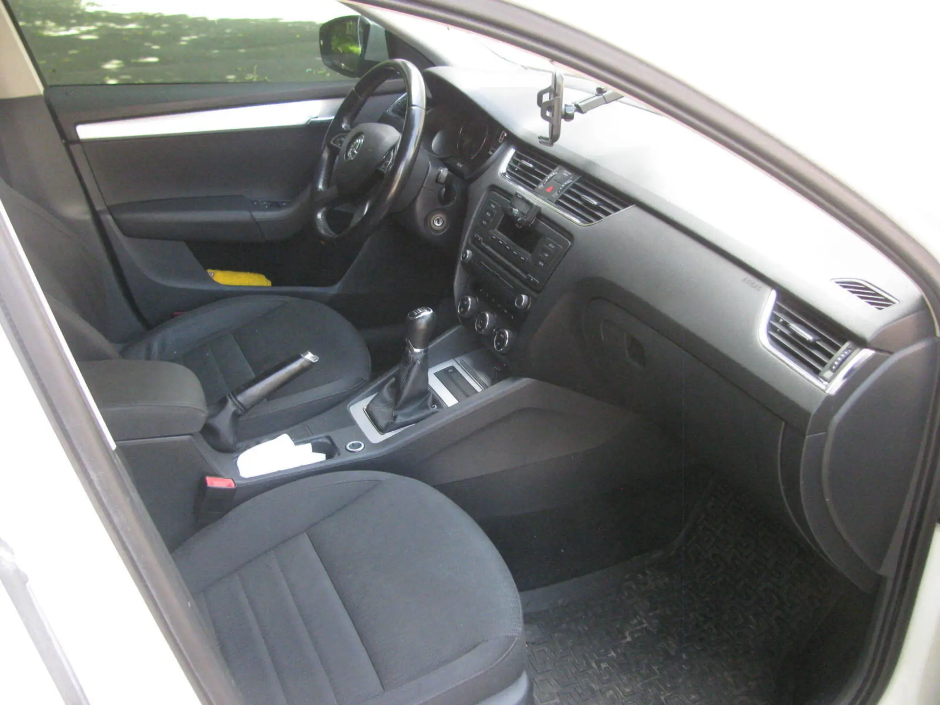 2014 Skoda Octavia - мініатюра 16