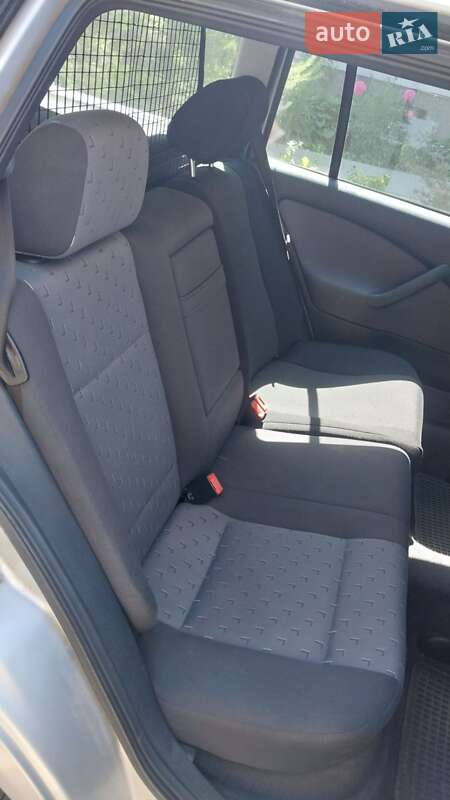 Универсал Skoda Octavia 2000 в Львове