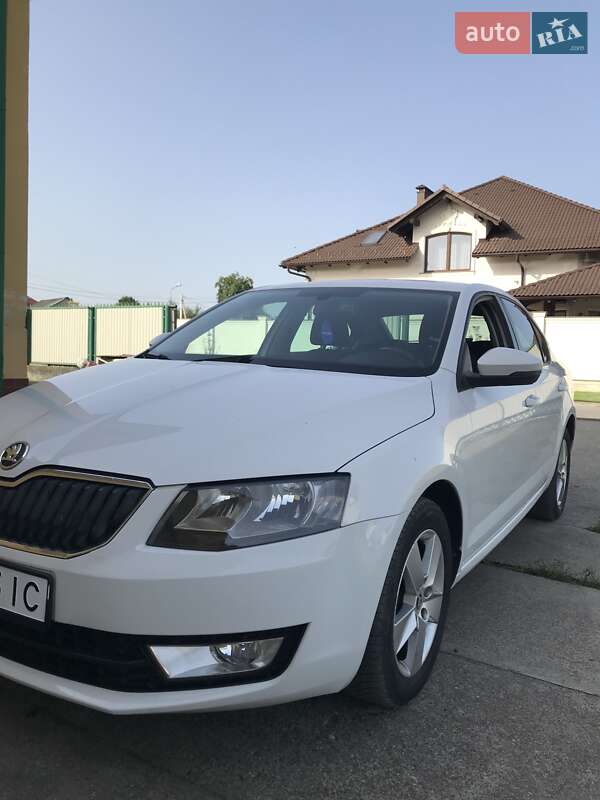 Лифтбек Skoda Octavia 2013 в Хусте