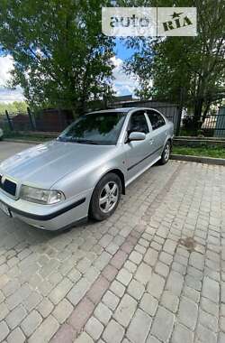 Ліфтбек Skoda Octavia 1998 в Полтаві