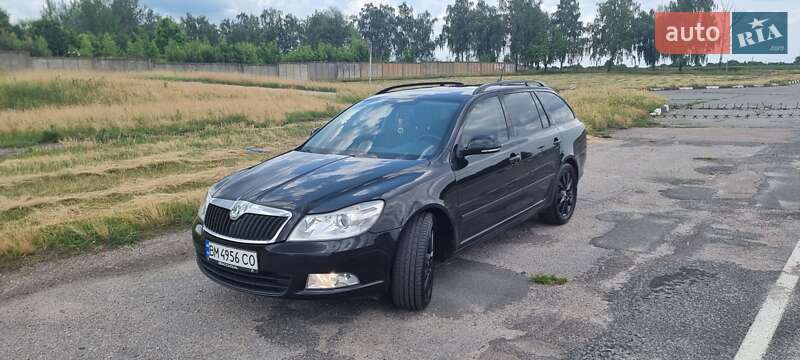 Універсал Skoda Octavia 2012 в Сумах