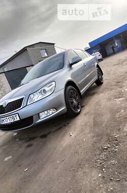 Лифтбек Skoda Octavia 2012 в Глухове