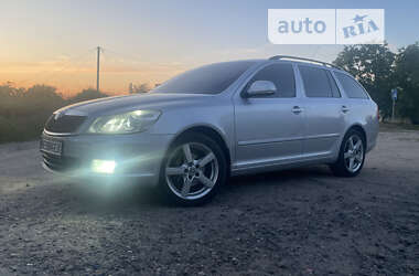 Універсал Skoda Octavia 2009 в Миколаєві