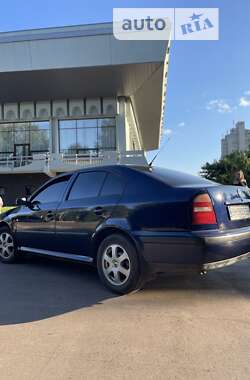 Лифтбек Skoda Octavia 1999 в Сумах