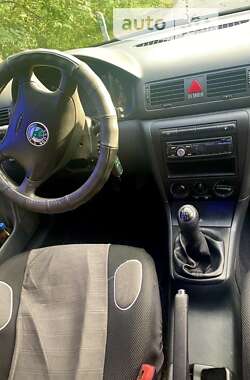 Лифтбек Skoda Octavia 2008 в 