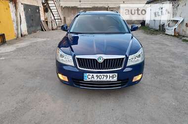 Універсал Skoda Octavia 2012 в Черкасах