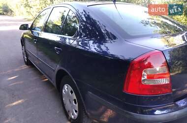 Лифтбек Skoda Octavia 2005 в 