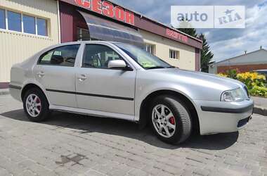 Лифтбек Skoda Octavia 2005 в Гадяче