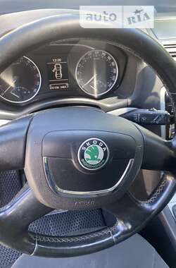 Універсал Skoda Octavia 2010 в Золочеві