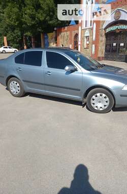 Лифтбек Skoda Octavia 2004 в Кропивницком