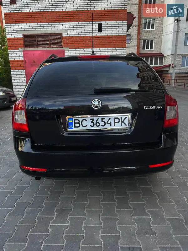 Skoda Octavia 2010 VIN TMBHM61Z8A8030213 фото оголошення 5 з 55