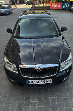 Универсал Skoda Octavia 2010 в 