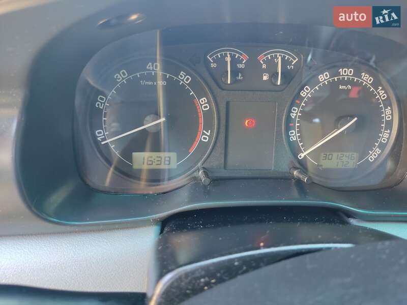 Ліфтбек Skoda Octavia 2001 в Києві